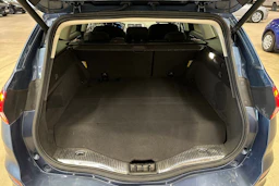 sininen Ford Mondeo 2021 kuva 30.