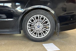 Musta Ford MONDEO 2021 kuva 10.