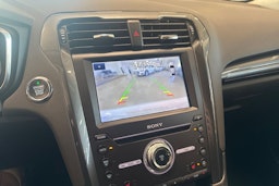 valkoinen Ford Mondeo 2021 kuva 17.