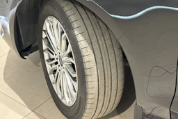 musta Ford Mondeo 2022 kuva 13.