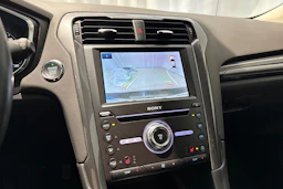musta Ford Mondeo 2022 kuva 25.