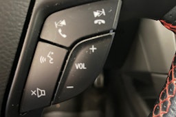 musta Ford Mondeo 2022 kuva 20.