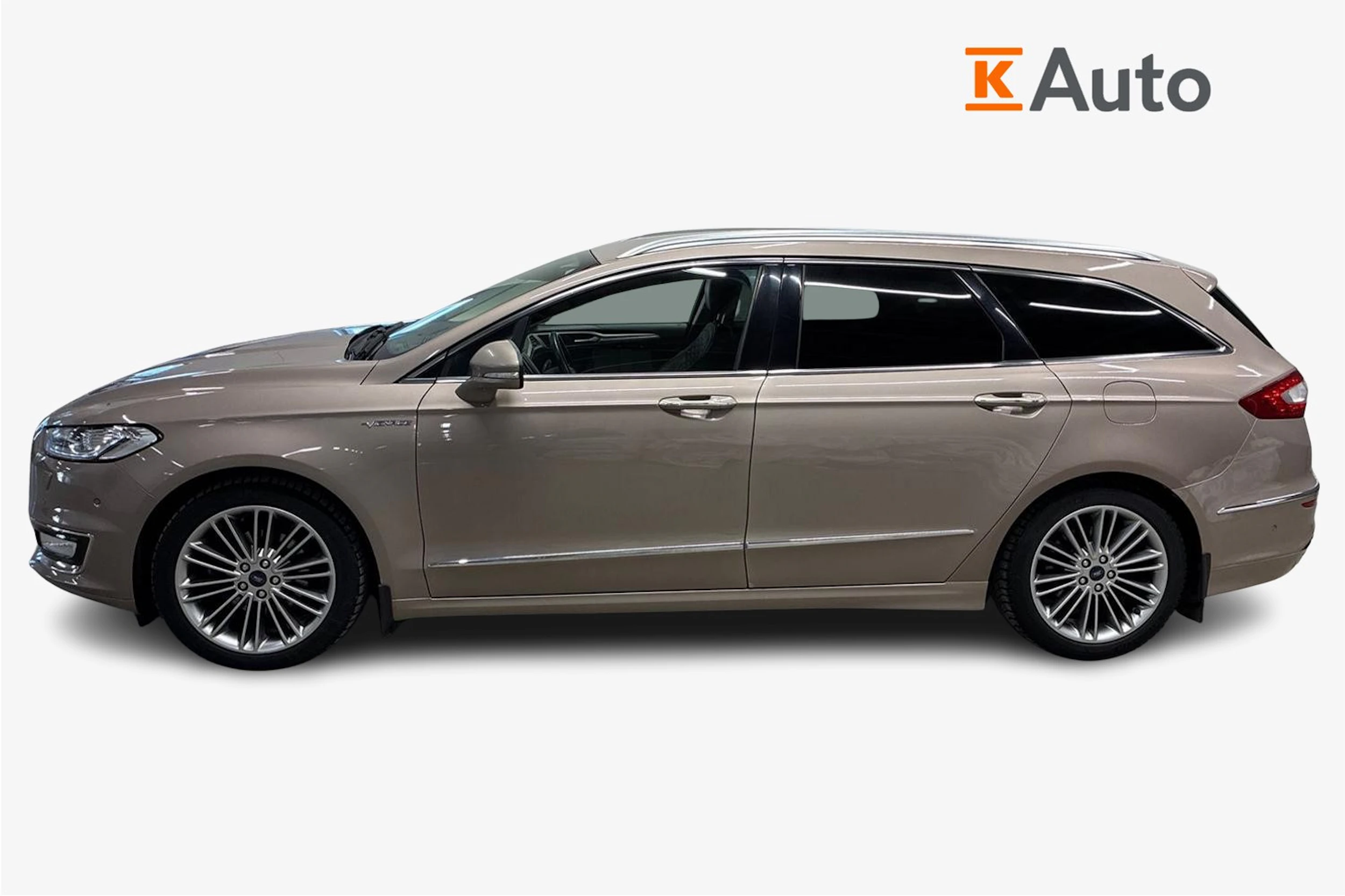 harmaa Ford Mondeo 2017 kuva 5.