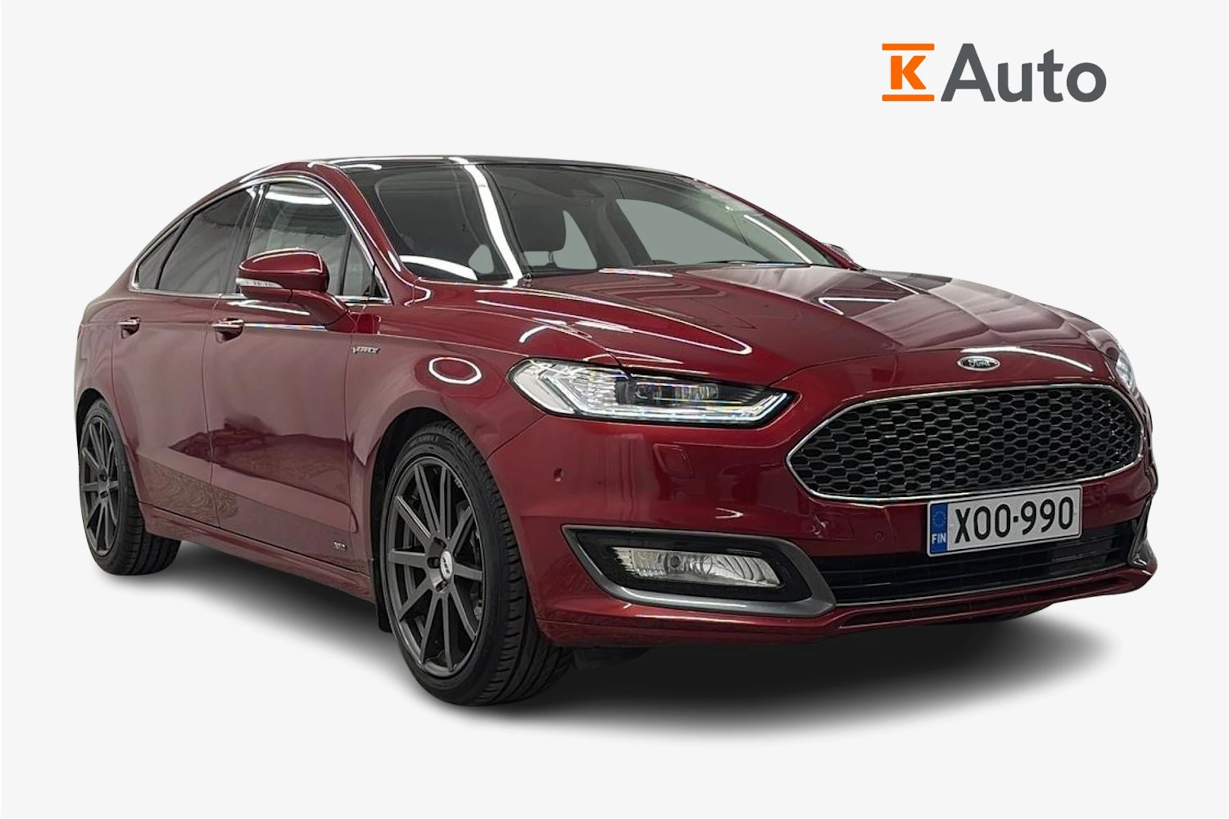 Punainen Ford Mondeo Vignale 2018 kuva 1.