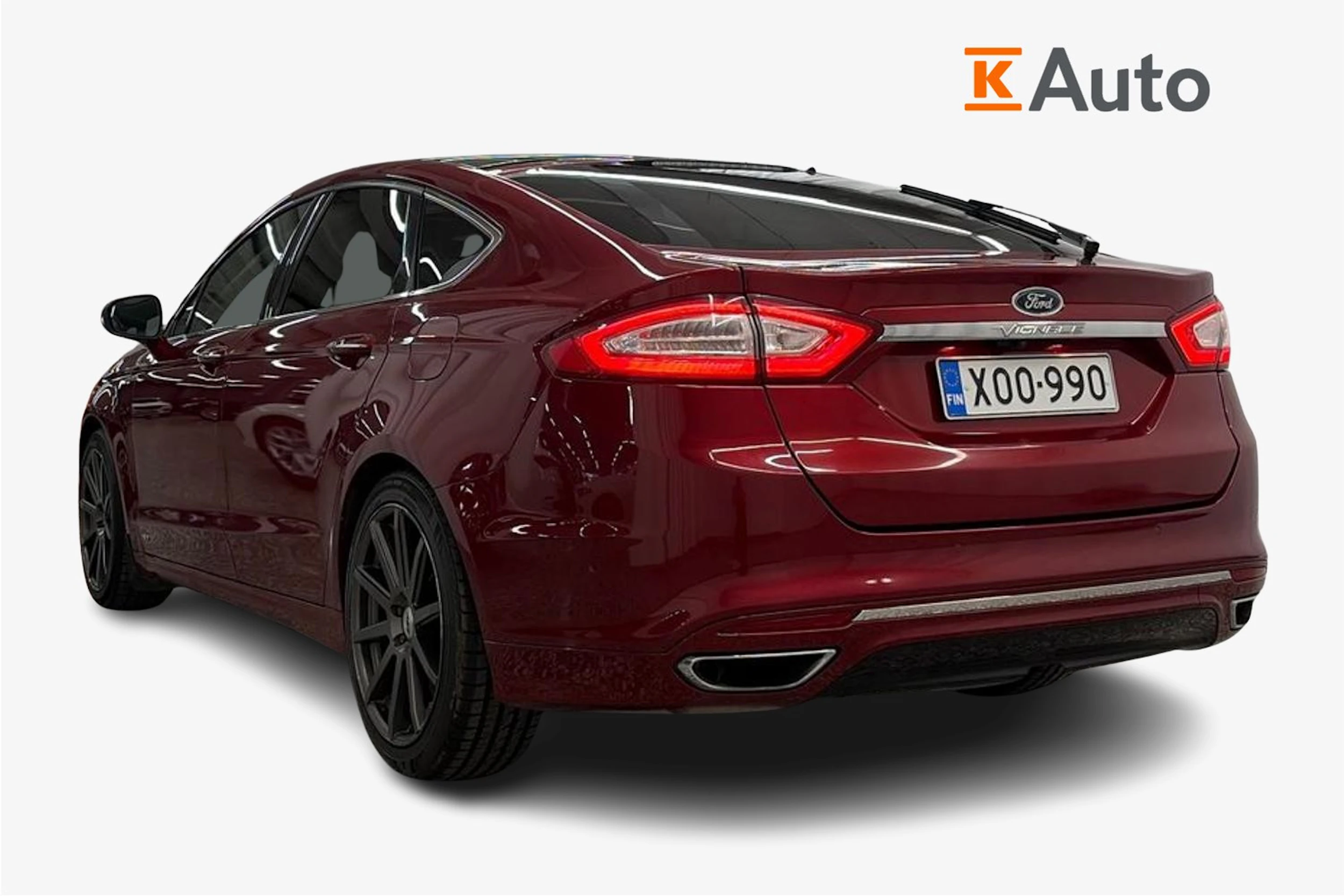 Punainen Ford Mondeo Vignale 2018 kuva 2.