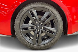 Punainen Ford MUSTANG 2018 kuva 11.