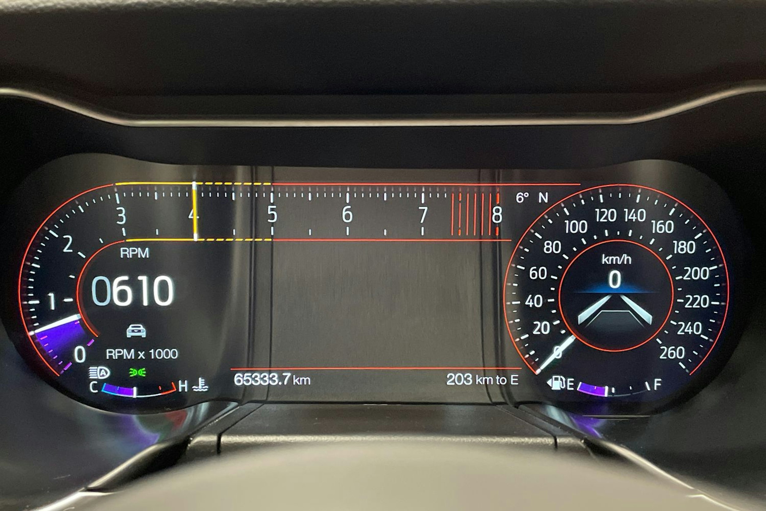 Punainen Ford MUSTANG 2018 kuva 15.