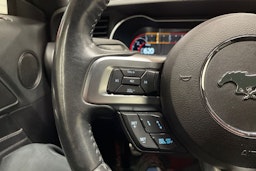 Punainen Ford MUSTANG 2018 kuva 21.