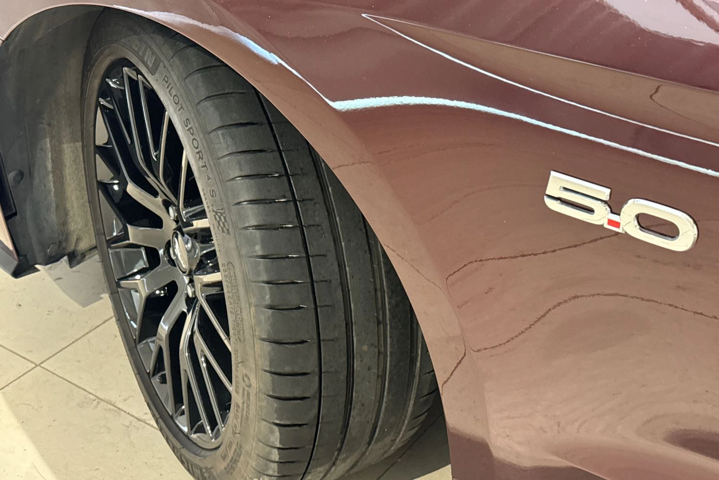 met. sininen Ford Mustang 2018 kuva 10.