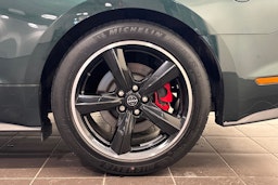 met. vihreä Ford Mustang 2020 kuva 10.