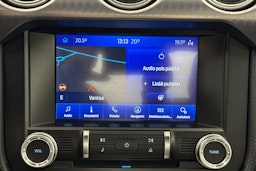 met. vihreä Ford Mustang 2020 kuva 16.