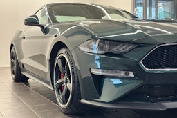 met. vihreä Ford Mustang 2020 kuva 27.