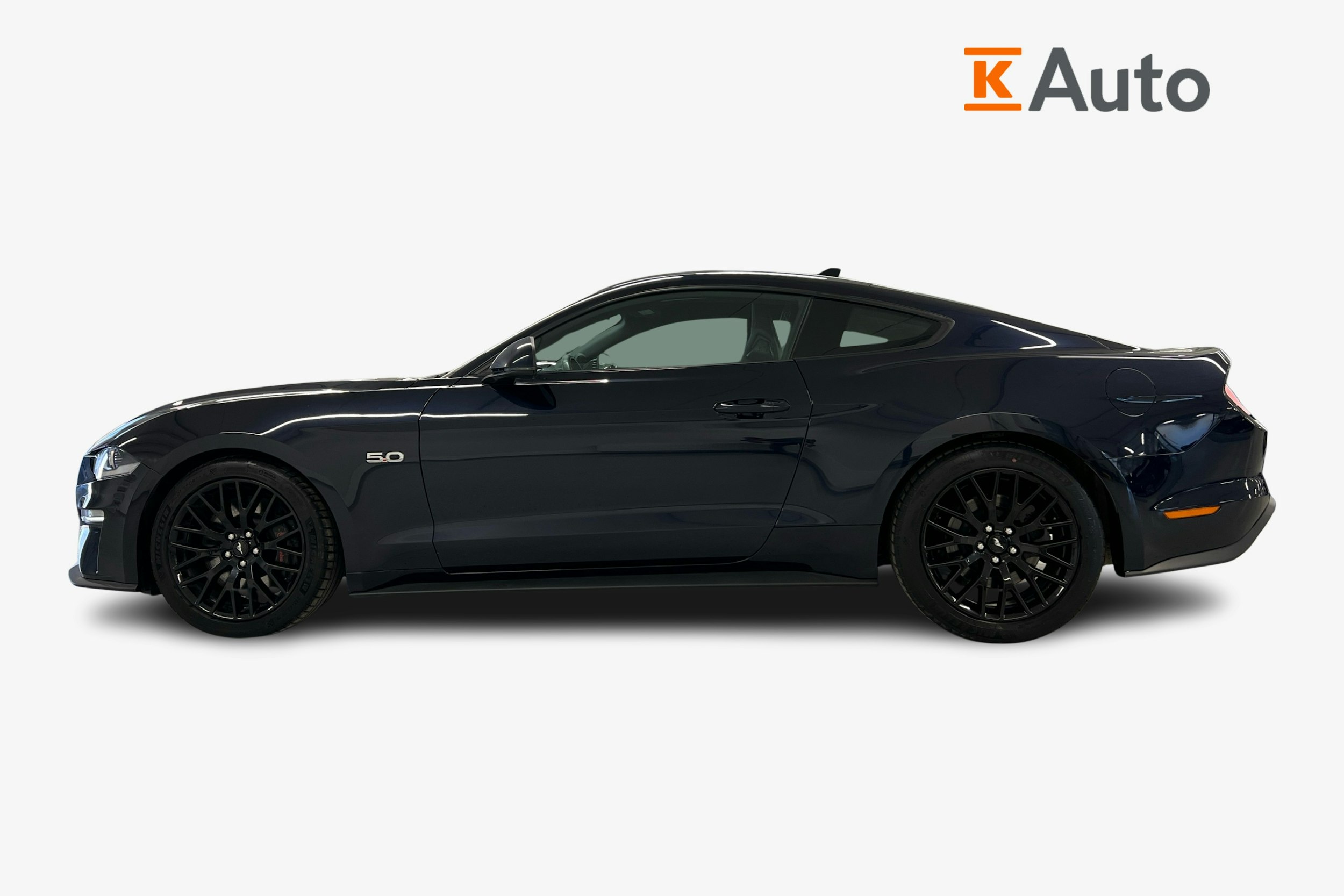 Sininen Ford Mustang 2021 kuva 5.