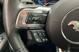 Sininen Ford Mustang 2021 kuva 12.