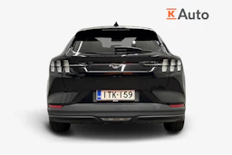musta Ford Mustang Mach-E 2021 kuva 3.
