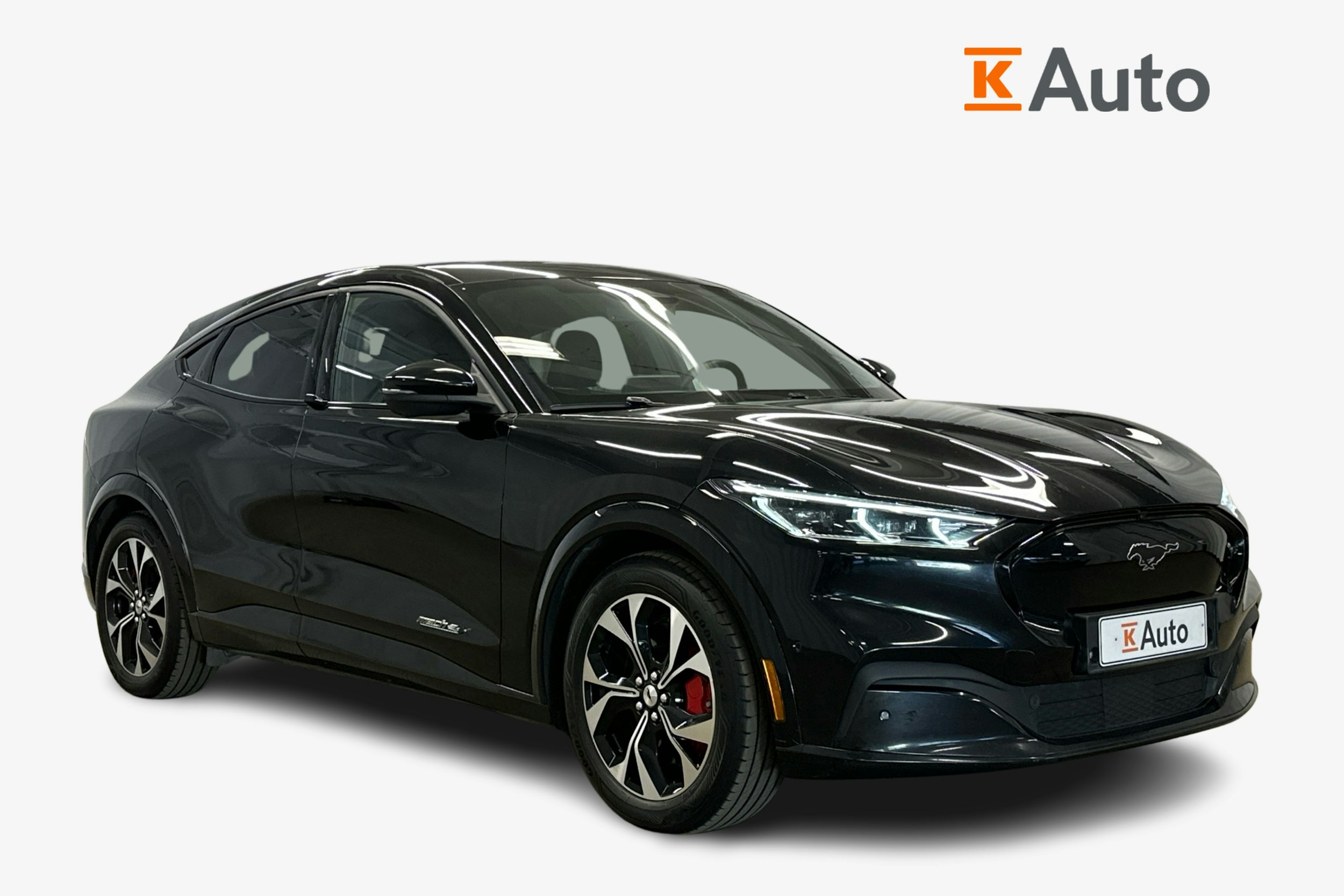 musta Ford Mustang Mach-E 2021 kuva 1.