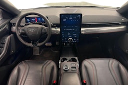 harmaa Ford Mustang Mach-E 2021 kuva 9.