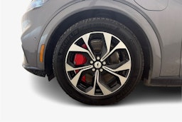 harmaa Ford Mustang Mach-E 2021 kuva 11.