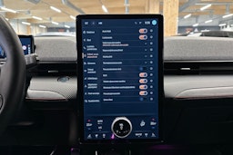 sininen Ford Mustang Mach-E 2021 kuva 19.