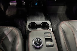 sininen Ford Mustang Mach-E 2021 kuva 24.