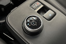 punainen Ford Mustang Mach-E 2022 kuva 23.