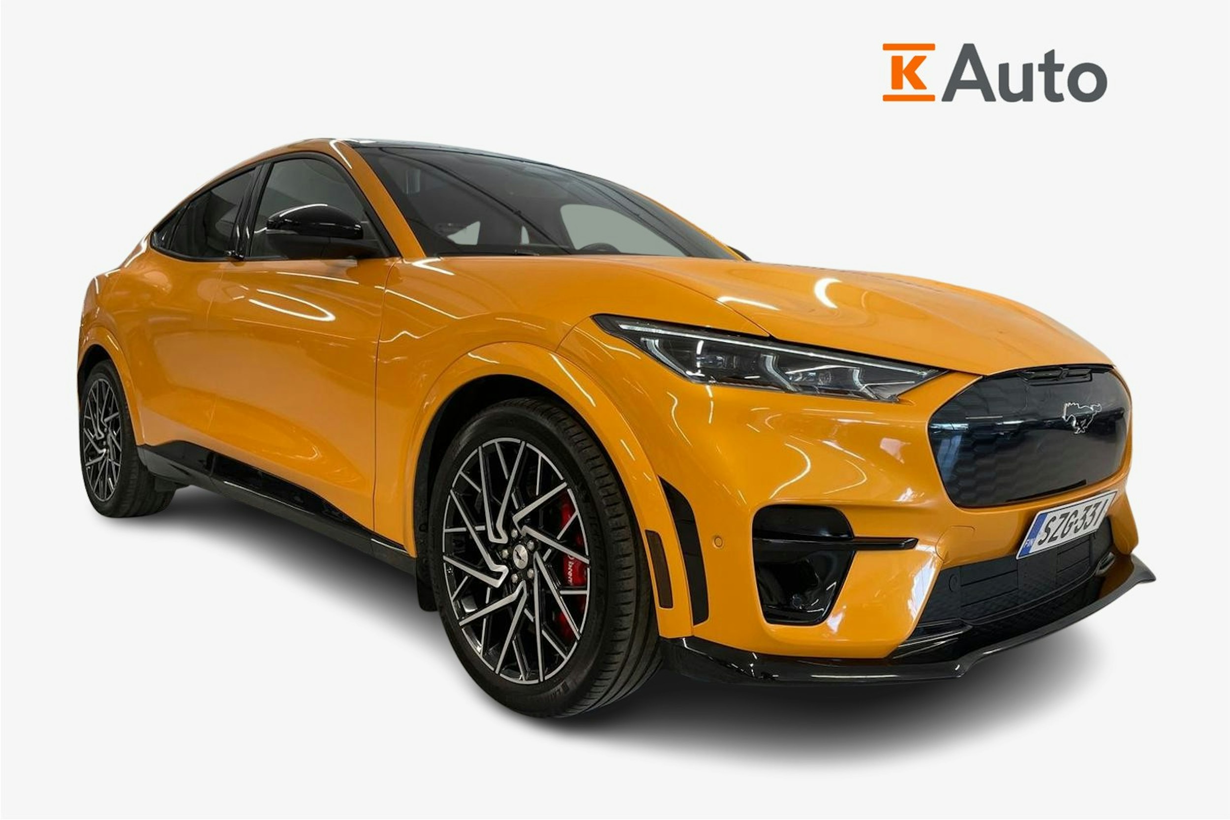 oranssi Ford Mustang Mach-E 2022 kuva 1.