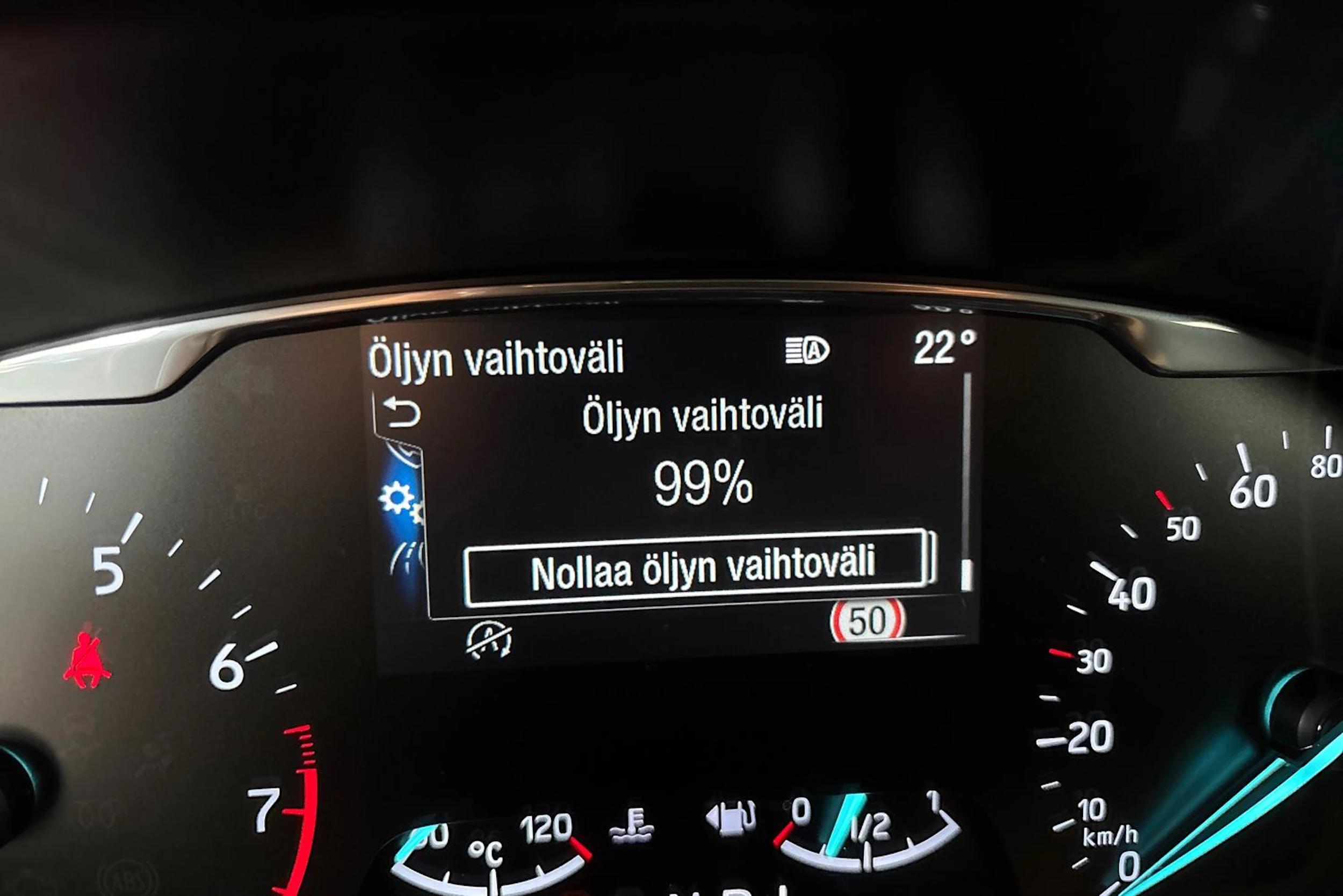 Punainen Ford Puma 2020 kuva 19.
