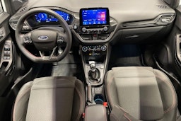 valkoinen Ford Puma 2020 kuva 9.