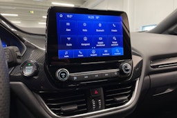 valkoinen Ford Puma 2020 kuva 19.