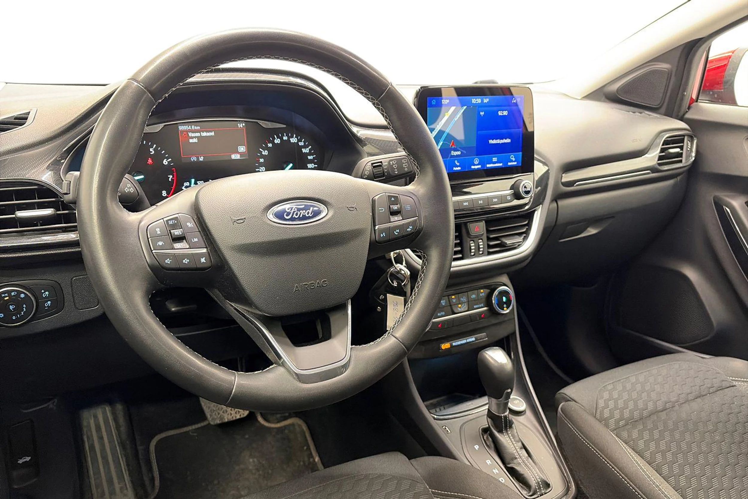 punainen Ford Puma 2021 kuva 8.