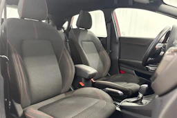 punainen Ford Puma 2021 kuva 12.