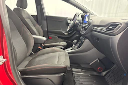 punainen Ford Puma 2021 kuva 13.