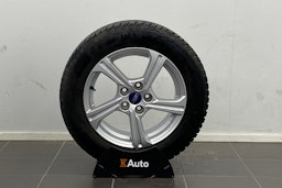 Harmaa Ford Puma 2021 kuva 13.
