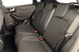 musta Ford Puma 2021 kuva 11.