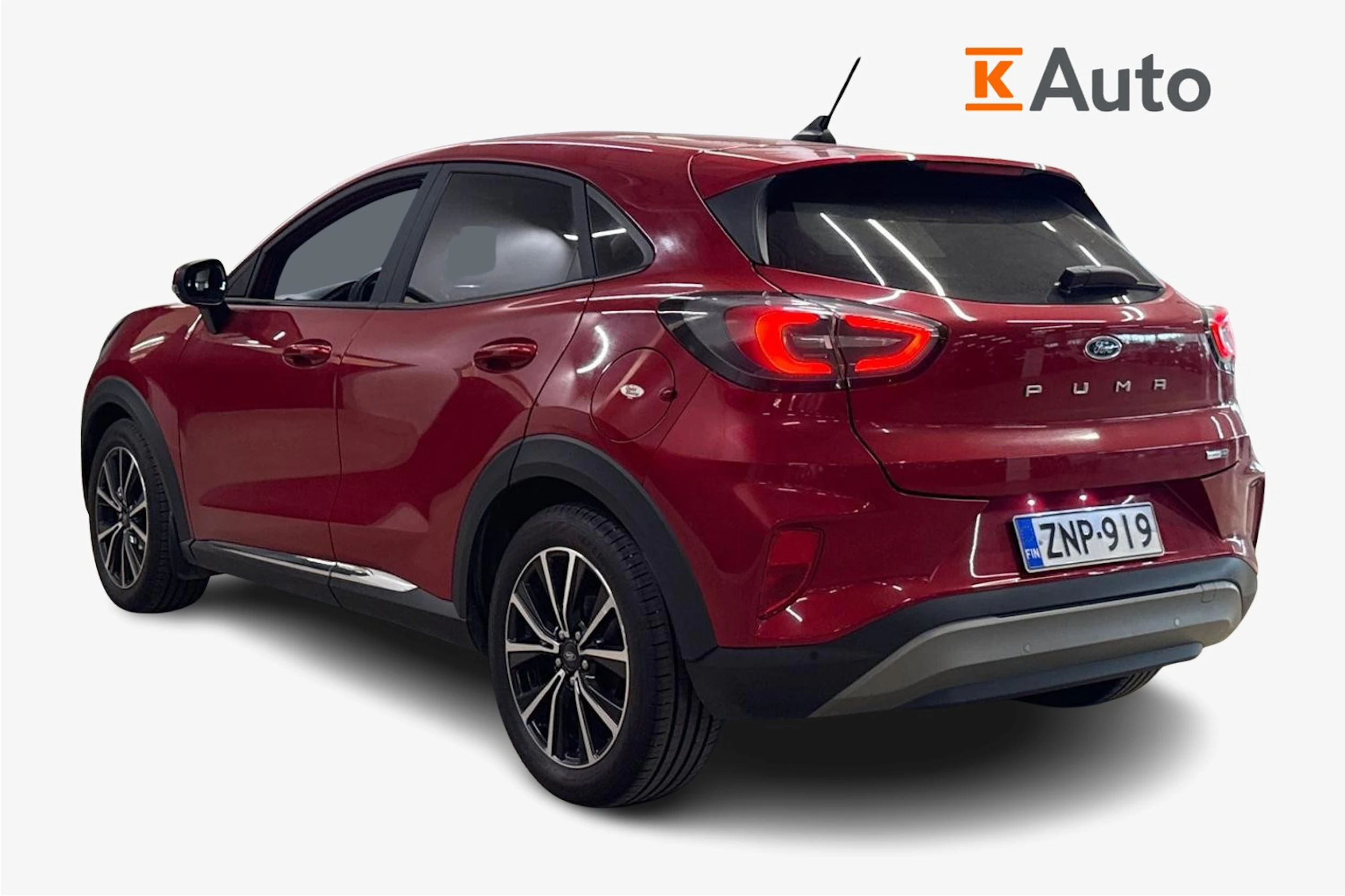 Punainen Ford Puma 2022 kuva 2.