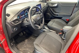 Punainen Ford Puma 2022 kuva 7.