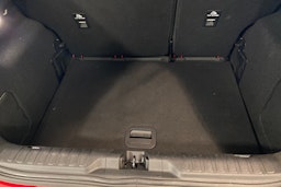 Punainen Ford Puma 2022 kuva 16.