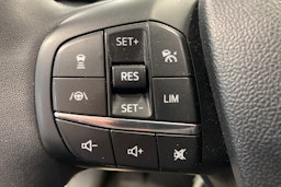 Punainen Ford Puma 2022 kuva 20.