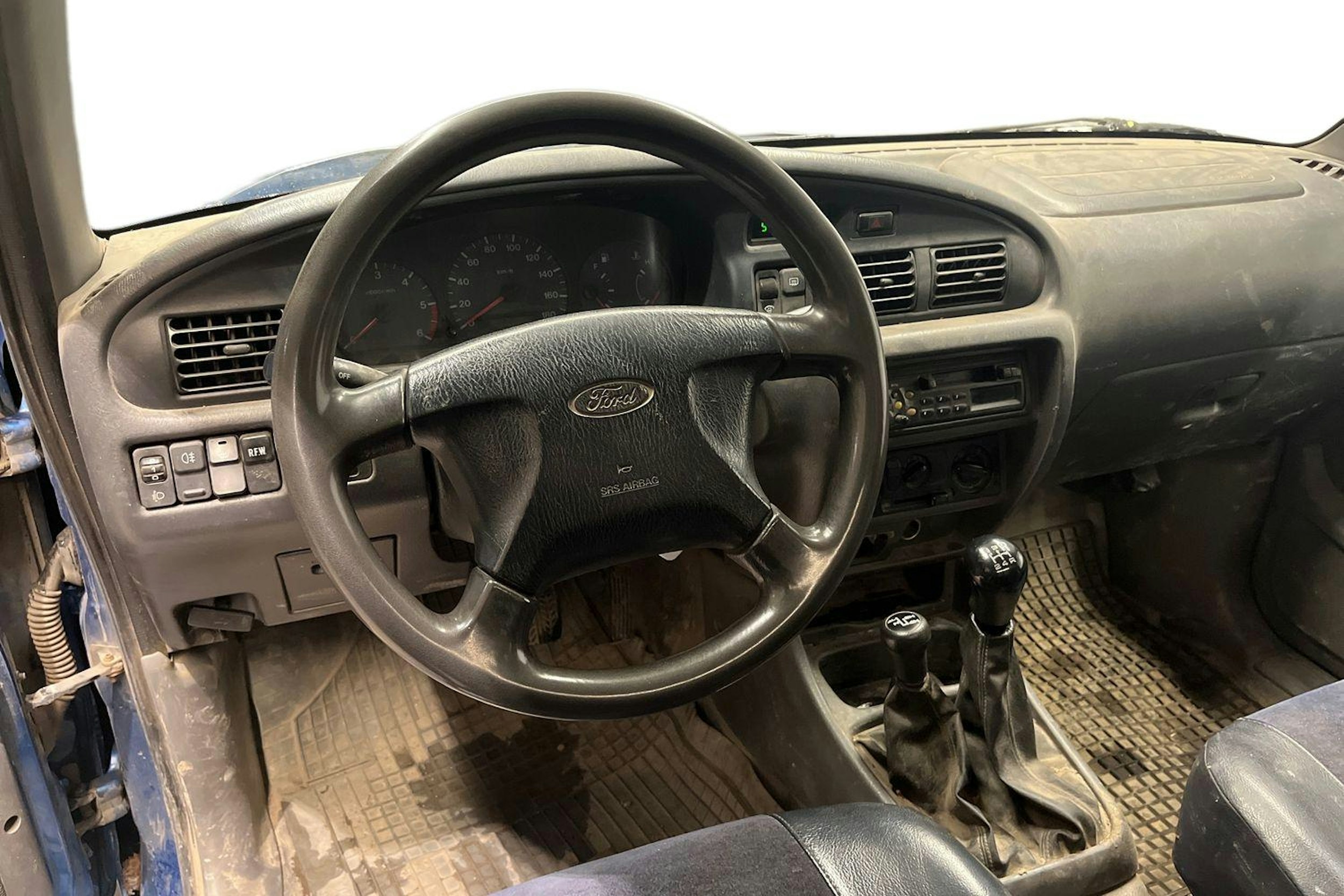 sininen Ford Ranger 2000 kuva 7.