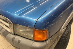 sininen Ford Ranger 2000 kuva 15.