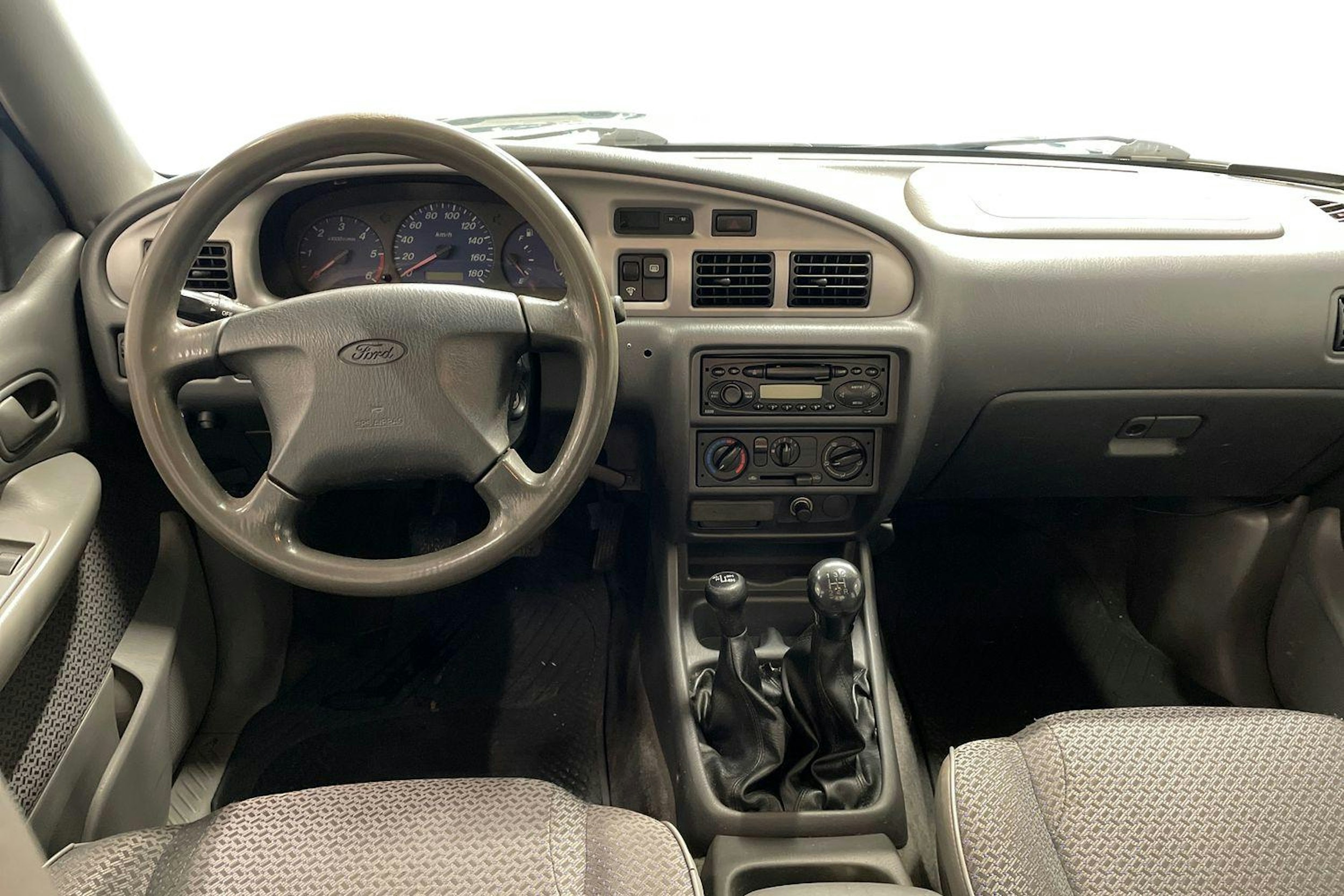 vihreä Ford Ranger 2003 kuva 9.