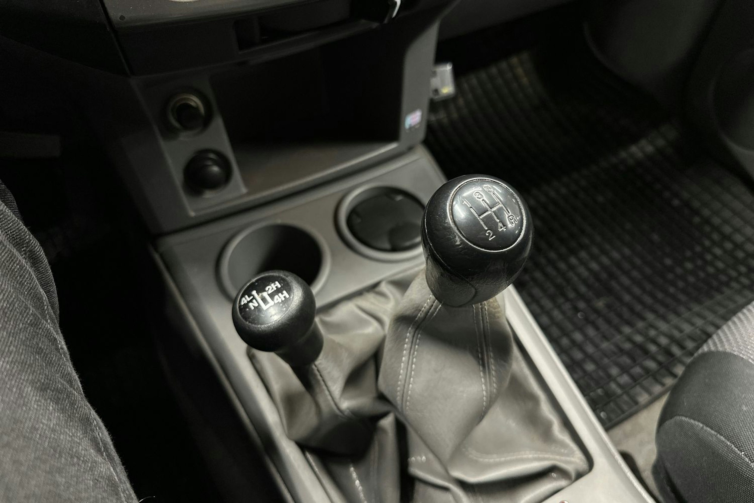 sininen Ford Ranger 2007 kuva 17.