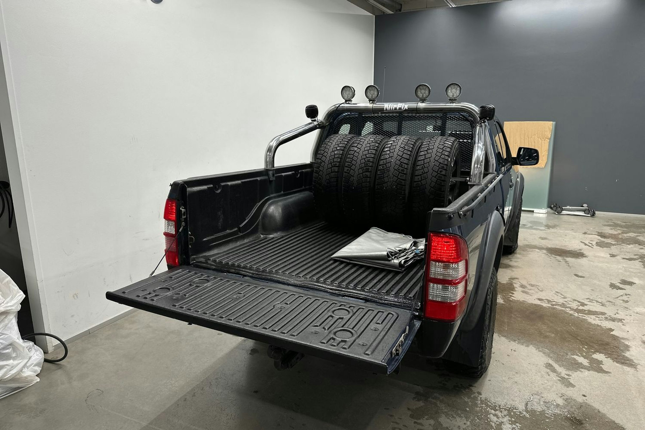 sininen Ford Ranger 2007 kuva 20.