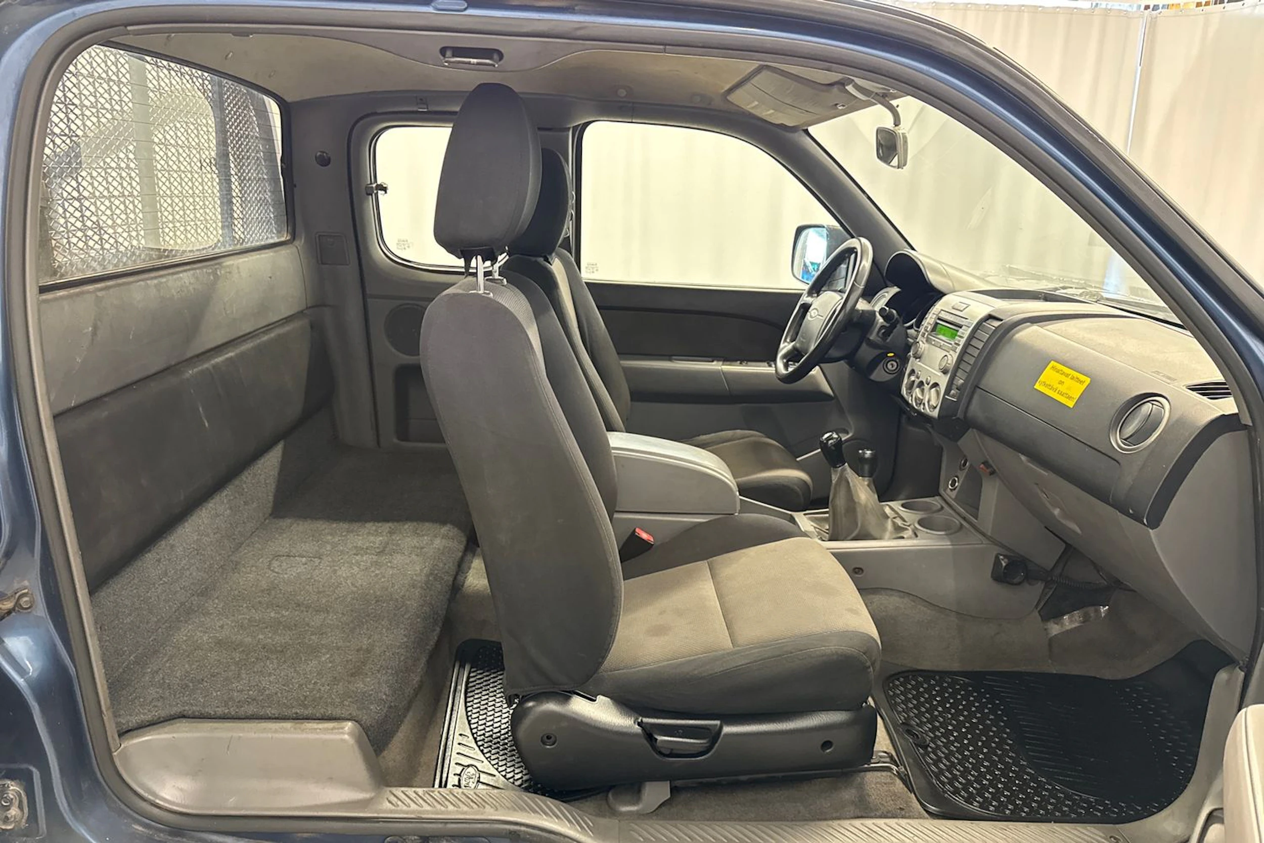 sininen Ford Ranger 2007 kuva 18.