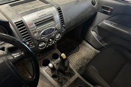musta Ford Ranger 2009 kuva 4.