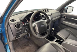 sininen Ford Ranger 2010 kuva 6.