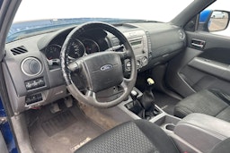 sininen Ford Ranger 2011 kuva 6.