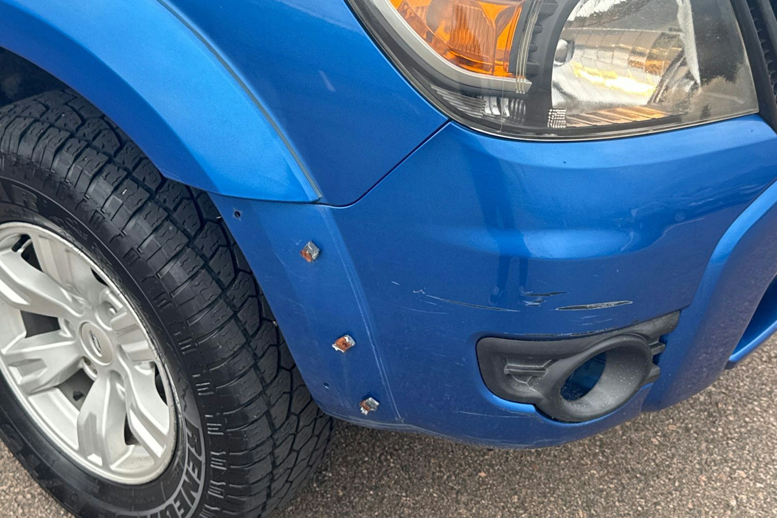 sininen Ford Ranger 2011 kuva 26.