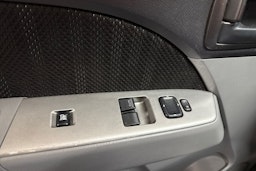 musta Ford Ranger 2011 kuva 13.