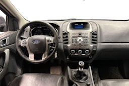 musta Ford Ranger 2012 kuva 7.